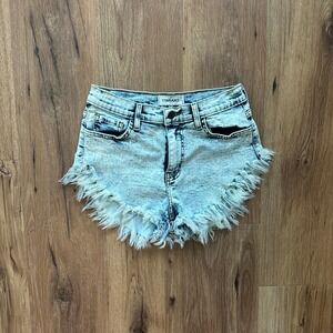 Vibrant MIU Womens Acid Wash Distressed Denim Shorts Frayed Hem Blue Size M S379